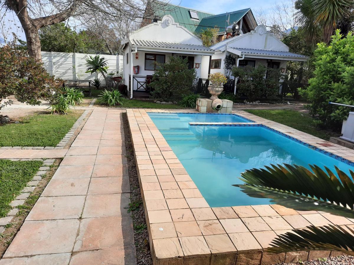 Alpine Inn George Εξωτερικό φωτογραφία